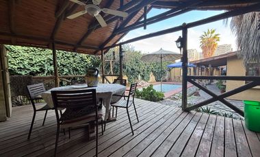 Se Vende Casa 5 Dormitorios, San Miguel, Metro San Miguel