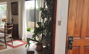 ESTUPENDA CASA EN EL CENTRO DE OLMUE, CALLE O´HIGGINS 5 DORMITORIOS, 4 BAÑOS