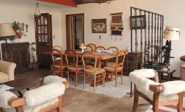 ESTUPENDA CASA EN EL CENTRO DE OLMUE, CALLE O´HIGGINS 5 DORMITORIOS, 4 BAÑOS