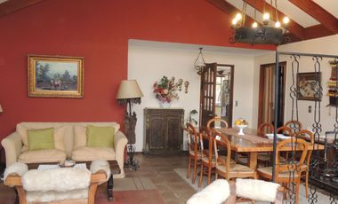 ESTUPENDA CASA EN EL CENTRO DE OLMUE, CALLE O´HIGGINS 5 DORMITORIOS, 4 BAÑOS