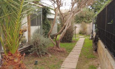ESTUPENDA CASA EN EL CENTRO DE OLMUE, CALLE O´HIGGINS 5 DORMITORIOS, 4 BAÑOS