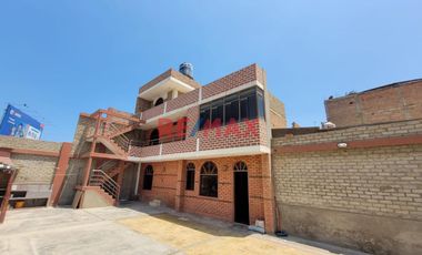 Se Vende Casa De Playa Mas Terreno En Huanchaquito - At 291.05 M2 - Ac 225 M2- 160000 Dolares