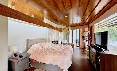 OPORTUNIDAD DE VENTA CON LA MEJOR VISTA Y ACCESO AL CAMPO EN CLUB DE GOLF VALLESCONDIDO.