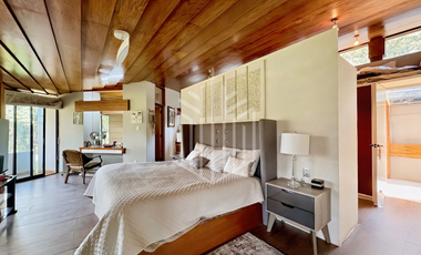 OPORTUNIDAD DE VENTA CON LA MEJOR VISTA Y ACCESO AL CAMPO EN CLUB DE GOLF VALLESCONDIDO.