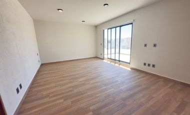 CASA EN RENTA FRACC. VILLAS DEL CAMPO CALIMAYA A 15 MINUTOS GALERIAS METEPEC