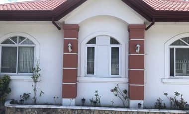 Villa 15 mins from beach