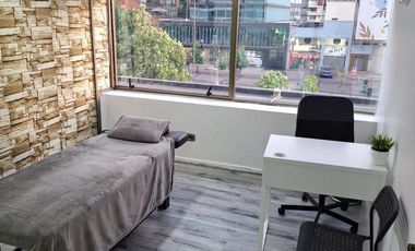 MARAVILLOSA OFICINA 47M2 A PASOS METRO MANQUEHUE