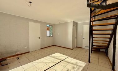 CALLE LARGA - VENDE CASA 3D 1B 2 PISOS - JARDINES DE CALLE LARGA