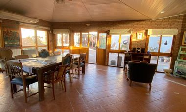 VENTA CASA VILLA CARLOS PAZ , BARRIO SANTA RITA.