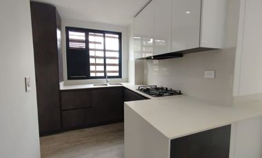 Apartamento en arriendo en Pinares Alto