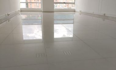 ARRIENDO EXCELENTE OFICINA BUCARAMANGA