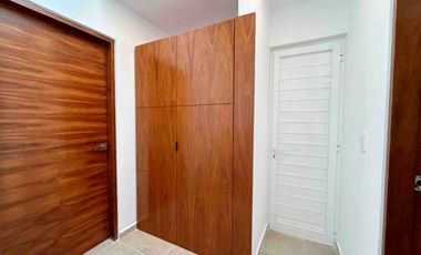 INCREÍBLE CASA NUEVA EN RENTA Y VENTA EN VÍA CUMBRES