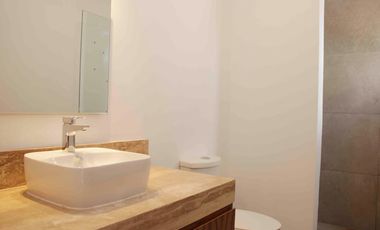 INCREÍBLE CASA NUEVA EN RENTA Y VENTA EN VÍA CUMBRES