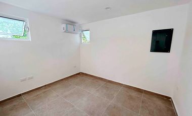 INCREÍBLE CASA NUEVA EN RENTA Y VENTA EN VÍA CUMBRES