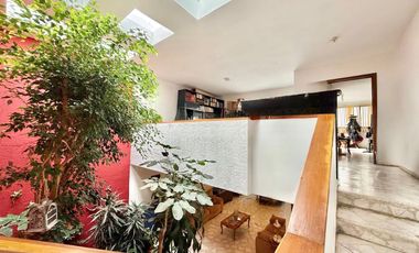 CASA EN VENTA EN LOMAS 4ta SECCION EXCELENTE UBICACION