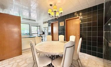 CASA EN VENTA EN LOMAS 4ta SECCION EXCELENTE UBICACION