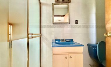 CASA EN VENTA EN LOMAS 4ta SECCION EXCELENTE UBICACION