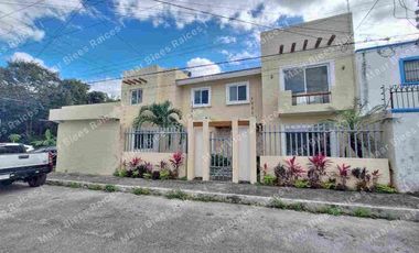 Renta de Casa para Oficinas en Esquina Sm 50 en Cancun Doble Acceso de 3 Recámaras y 3 Baños