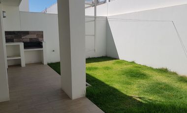 CASA EN RENTA, EN LOMAS DE ANGELOPOLIS  III, SAN ANDRES CHOLULA, PUEBLA.