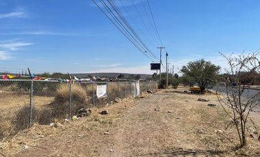 RENTA DE TERRENO EN GUADALUPE LA VENTA, EL MARQUES, ZONA AEROPUERTO, SOBRE CARRETERA