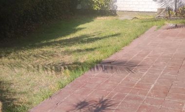 Buen terreno. Calle Alhue Sector Rotonda Atenas.