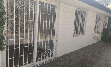Buen terreno. Calle Alhue Sector Rotonda Atenas.