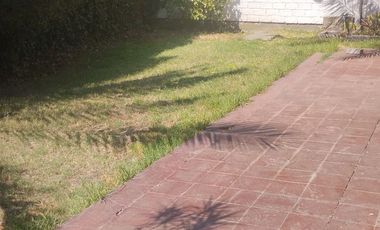 Buen terreno. Calle Alhue Sector Rotonda Atenas.