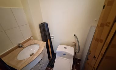 Arriendo Lindo Depto. Habitacional u Oficina, de 3 dormitorios 2 baños en Paseo Bulnes, Santiago Centro