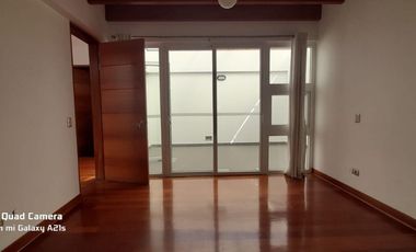 ALQUILER EXCLUSIVO DUPLEX DE LUJO DE 4 DORMITORIOS EN CHACARILLA DEL  ESTANQUE