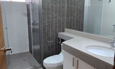 ALQUILER EXCLUSIVO DUPLEX DE LUJO DE 4 DORMITORIOS EN CHACARILLA DEL  ESTANQUE