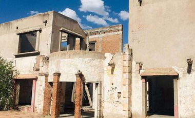 SE VENDE COMO TERRENO INMUEBLE EXCELENTEMENTE UBICADO IDEAL DESARROLLADORES