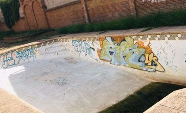 SE VENDE COMO TERRENO INMUEBLE EXCELENTEMENTE UBICADO IDEAL DESARROLLADORES