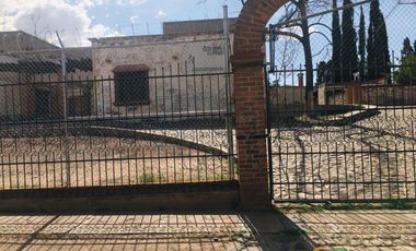 SE VENDE COMO TERRENO INMUEBLE EXCELENTEMENTE UBICADO IDEAL DESARROLLADORES