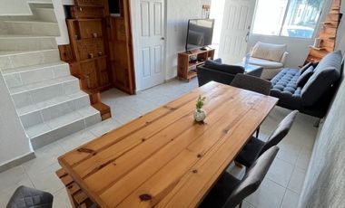 Town-house en Venta Los Olivos II