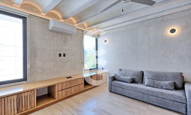 Casa en Venta en Cancún en Laguna I en Puerto Cancún con Alberca