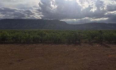 Granja en Venta a 30 Min de la Cd de Chihuahua dentro de Fraccionamiento