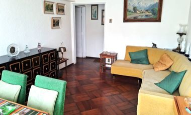 Departamento Edificio Prales , frente plaza Republica 4.850 UF