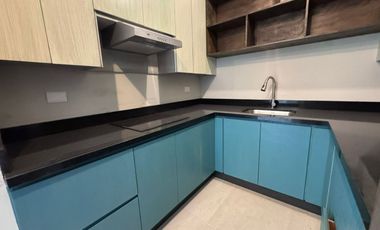 HERMOSO DEPARTAMENTO EN EDIFICIO BOREAL EN VENTA/ VALLE ORIENTE
