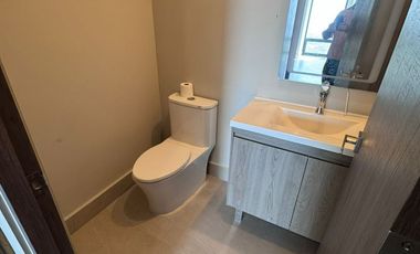 HERMOSO DEPARTAMENTO EN EDIFICIO BOREAL EN VENTA/ VALLE ORIENTE