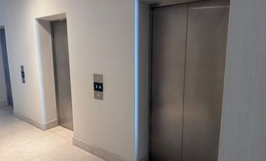 HERMOSO DEPARTAMENTO EN EDIFICIO BOREAL EN VENTA/ VALLE ORIENTE