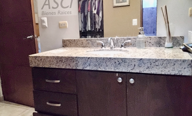 CASA EN RENTA CUMBRES ELITE *  EXCELENTE UBICACIÓN