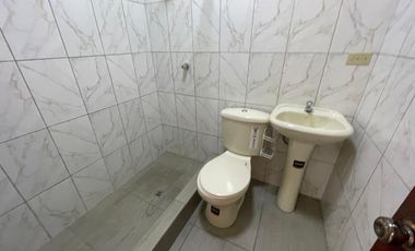 MUCHO LOTE ALQUILO DEPARRTAMENTO PRIMER PISO, DOS DORMITORIOS, EXCELENTES ACABADOS