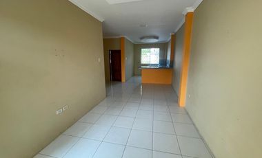 MUCHO LOTE ALQUILO DEPARRTAMENTO PRIMER PISO, DOS DORMITORIOS, EXCELENTES ACABADOS