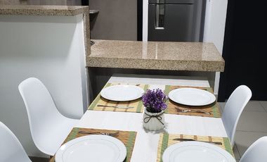 Samborondon, renta de lindo departamento 2 dormitorios full amoblado