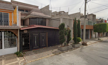 Casa en venta - Recuperación bancario - Prados de Tule #22 - Prados de Aragón - Cd. Nezahualcoyotl - Edo. de México