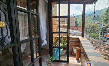 Casa de 4 alcobas en venta. Caldas, Barrio La Acuarela