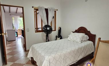 Casa de 4 alcobas en venta. Caldas, Barrio La Acuarela