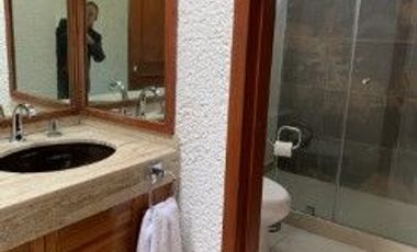 Preciosa Casa en Venta en Bosque de las Lomas