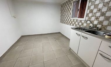 VENDO CASA 3D y  1B AVDA MAPOCHO COMUNA DE CERRO NAVIA