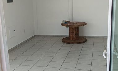 Bodega 7 | 250 m² $32,000 mensuales IVA y mantenimiento incluidos